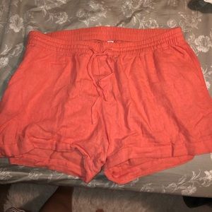 Coral stretchy shorts!